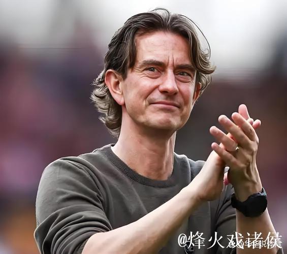 热刺高层内部讨论后决定继续支持弗兰克 热刺高层内部讨论后决定继续支持弗兰克